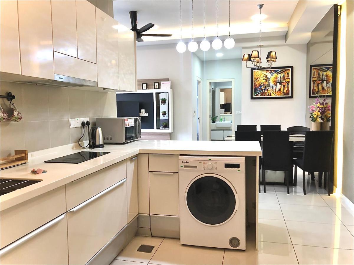 Takuro Homestay Petaling Jaya Exterior foto